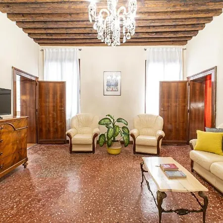 1 Ramo Grimani Apartment Venice Exterior photo